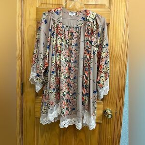 Umgee floral cardigan size M/L